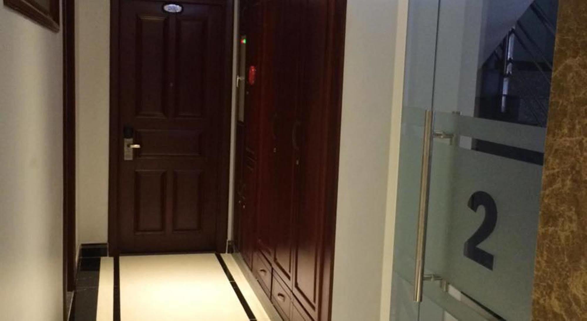 Phoenix Hotel Saigon Хошимин Экстерьер фото